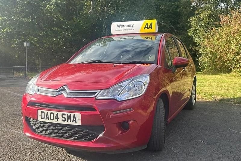 Red Used 2015 Citroën C3 SELECTION Hatchback | £5,940 (Expensive) - Image 1/1