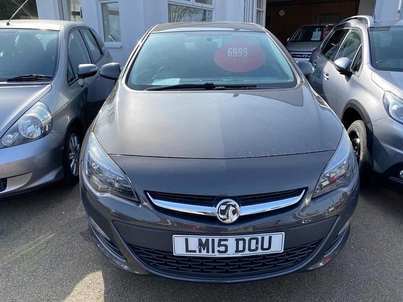 Used Vauxhall Astra Excite 2015 Grey Hatchback