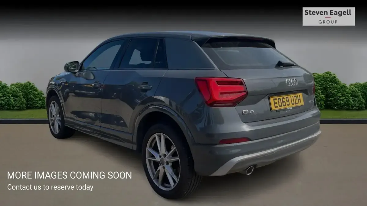 Begagnad Audi Q2 S-Line 2019 Grå SUV
