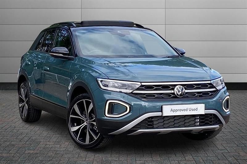 Tba Used 2025 VW T-Roc Design SUV | £31,409 - Image 1/4