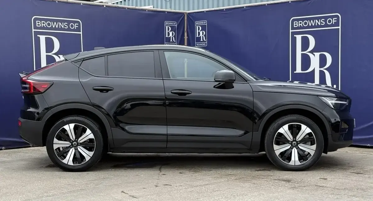 Used Volvo C40 Core 169 kW (231 HP) 2023 Black SUV