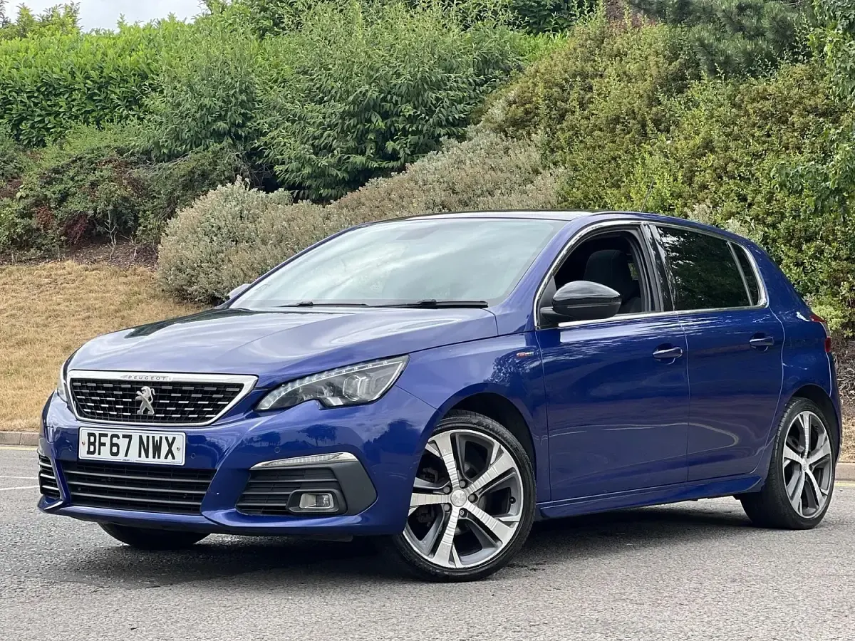 Used Peugeot 308 GT-line 2017 Blue Hatchback
