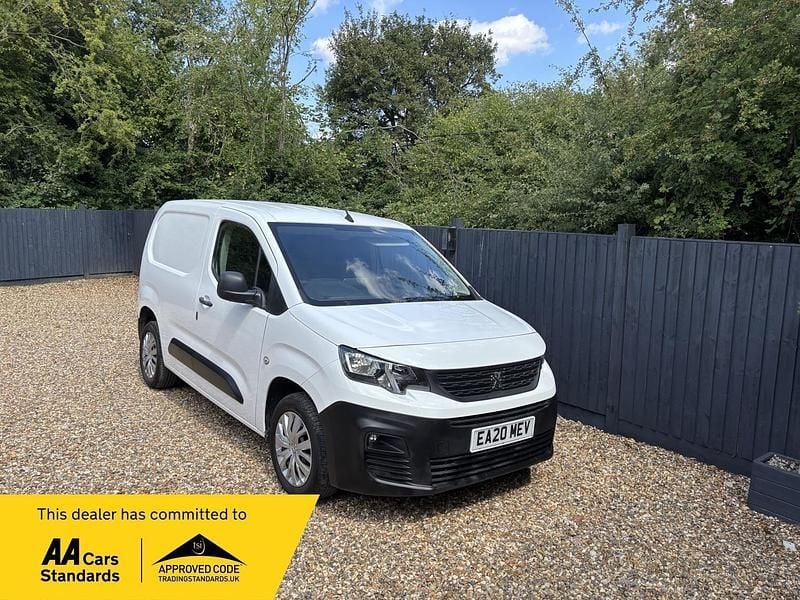 White Used 2020 Peugeot Partner S MPV | £7,495 - Image 1/4