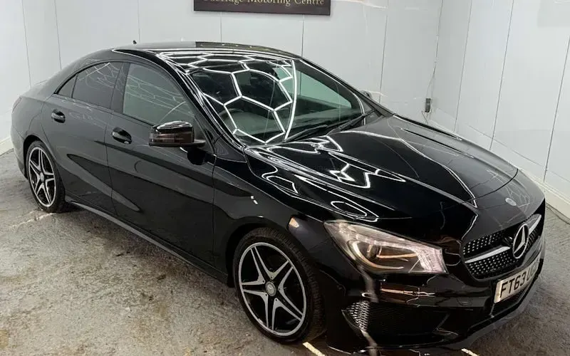 Usado Mercedes CLA220 AMG 170 CV (125 kW) 2014 Berlina
