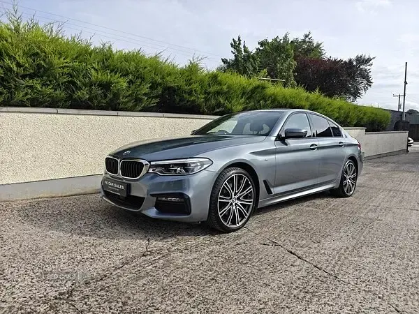 Used BMW 530 M Sport 261 HP (191 kW) 2019 Blue Sedan