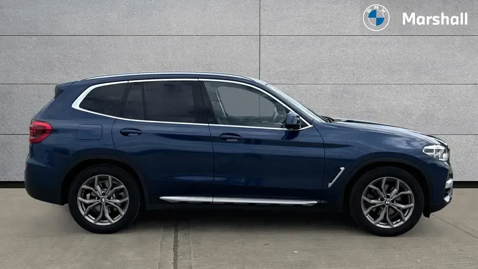 Used BMW X3 xLine 190 HP (139 kW) 2019 Phytonic blue metallic paint SUV
