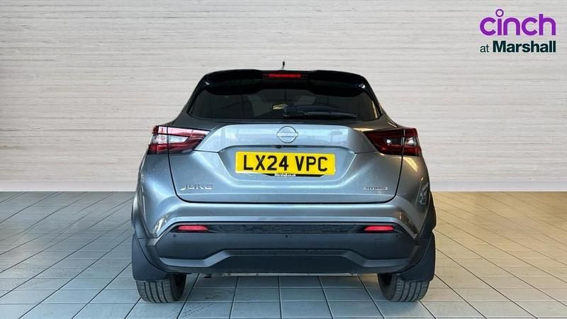 Used Nissan Juke Tekna 143 HP (105 kW) 2024 Grey SUV