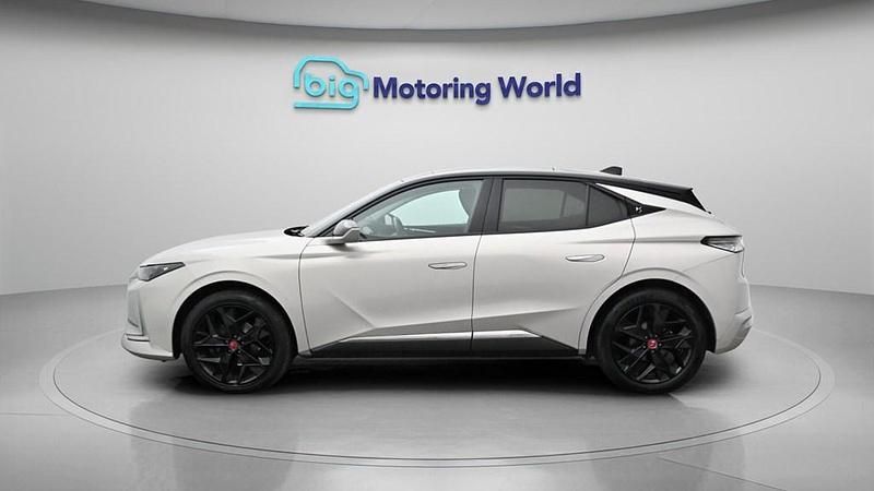 Used DS Automobiles DS4 Performance 130 HP (95 kW) 2023 White SUV
