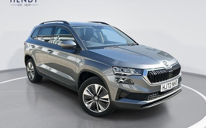 Used 2025 Skoda Karoq SE Drive SUV | £20,199 (Super price) - Image 1/4