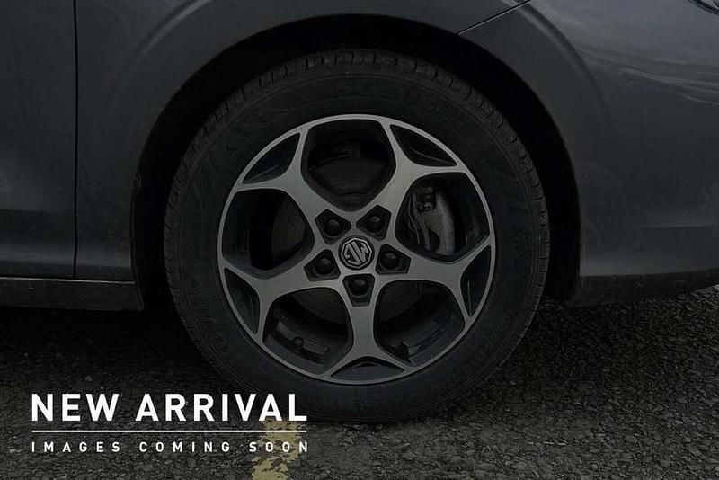 Used MG MG3 Trophy 194 HP (142 kW) 2025 Grey Hatchback