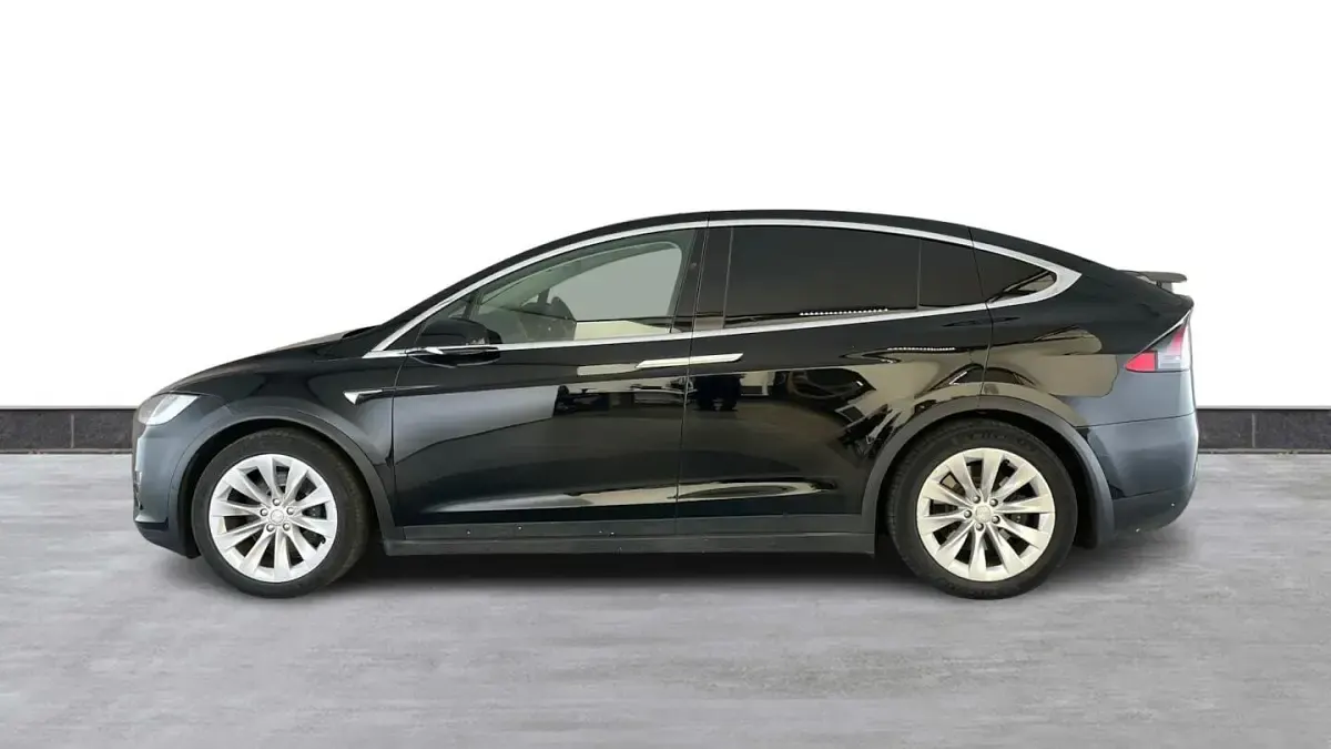 Used Tesla Model X 244 kW (333 HP) 2018 Black SUV