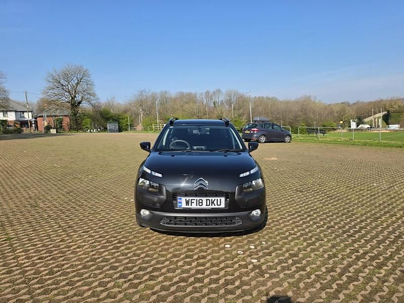 Used Citroën C4 Cactus Feel 2018 Black Hatchback
