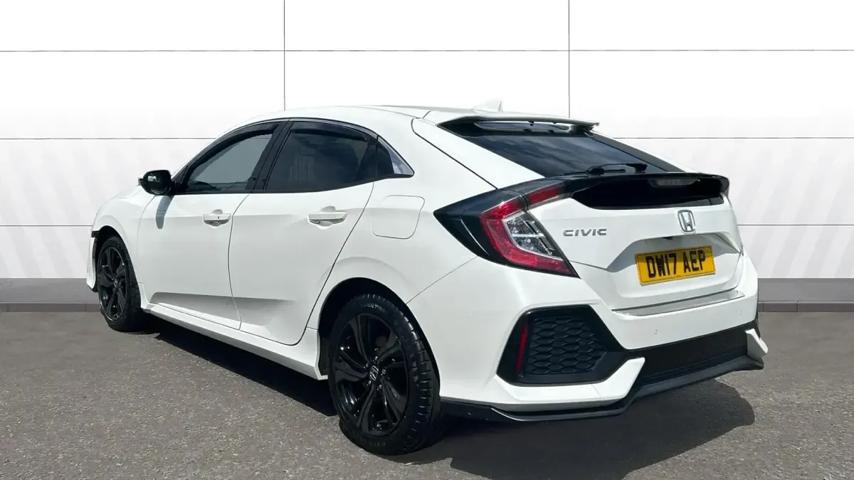 Used Honda Civic EX 147 HP (108 kW) 2017 Grey Hatchback