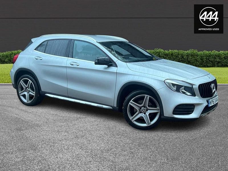 Silver Used 2017 Mercedes GLA220 AMG line SUV | £9,000 (Fair price) - Image 1/4