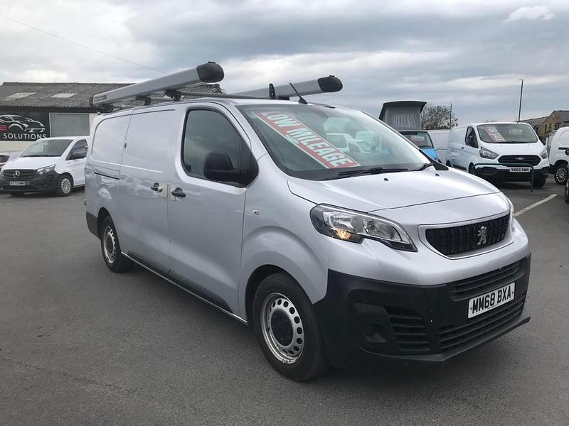 Second-hand Peugeot Expert 2019 Argintiu Van