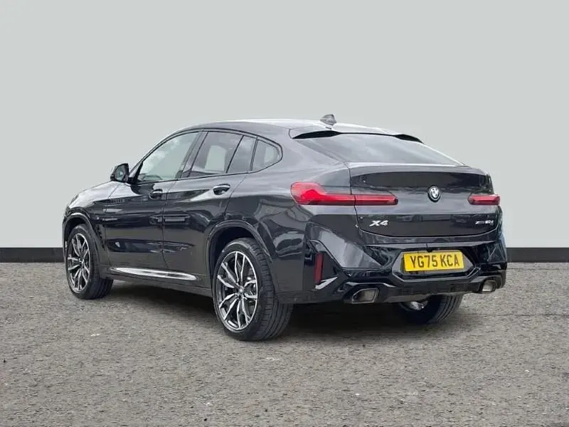 Usado BMW X4 M Sport 187 CV (137 kW) 2025 Gris SUV