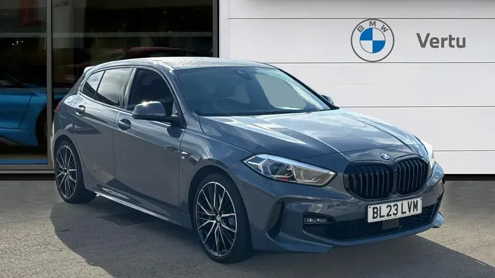 Usado BMW 118 M Sport 140 HP (102 kW) 2023 Citadino