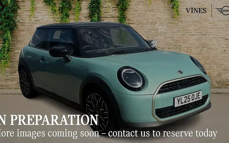 Used Mini Cooper Exclusive 114 kW (156 HP) 2026 Hatchback