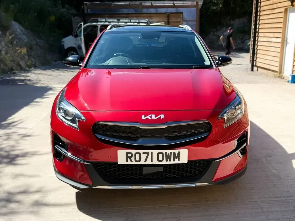 Used Kia XCeed 141 HP (103 kW) 2021 Red SUV
