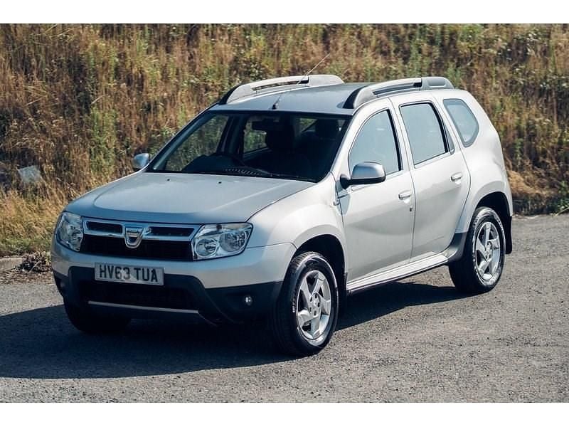 Silver Used 2013 Dacia Duster Lauréate SUV | £5,495 (Expensive) - Image 1/4