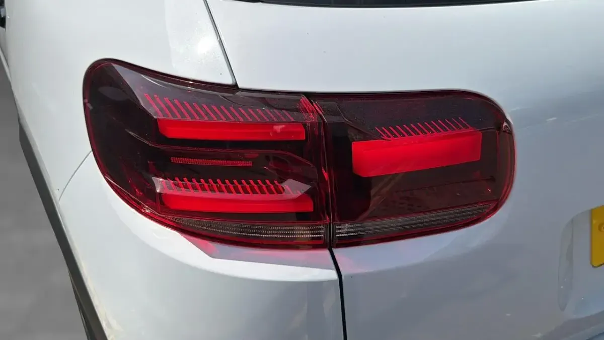 Used Citroën C5 Aircross PureTech 128 HP (94 kW) 2024 White SUV