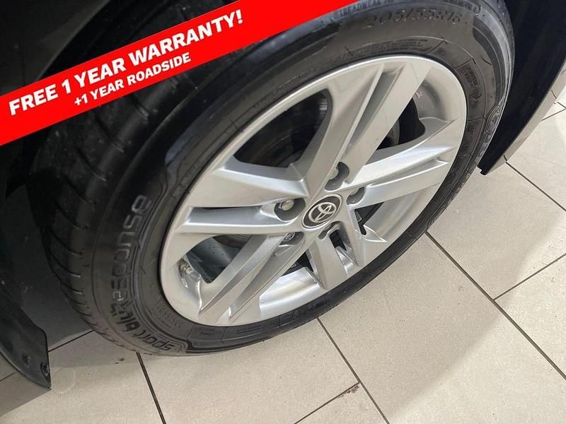 Used Toyota Corolla 120 HP (88 kW) 2023 Black Hatchback