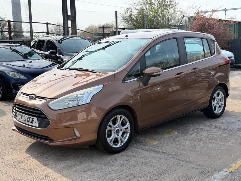 Used Ford B-MAX Zetec 2013 Gold MPV