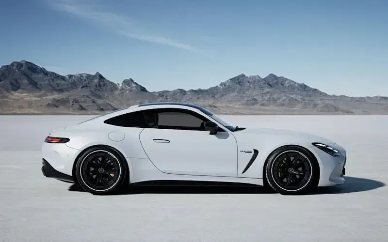 New Mercedes AMG GT Premium Plus 585 HP (430 kW) 2026 Coupe