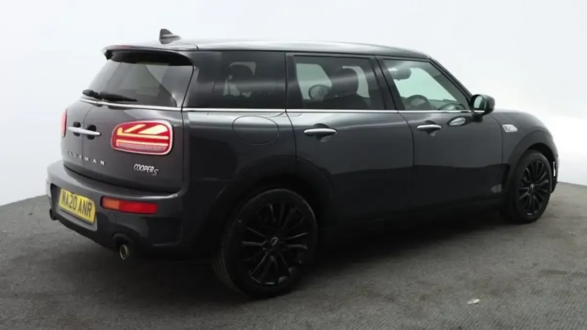 Used Mini Cooper Clubman Classic 189 HP (139 kW) 2020 Grey Estate