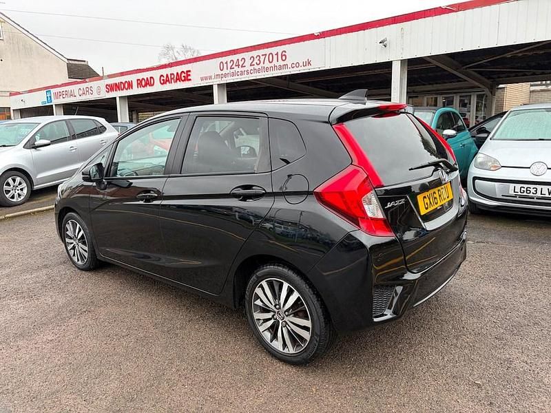 Begagnad Honda Jazz EX 102 HK (75 kW) 2016 Svart Halvkombi