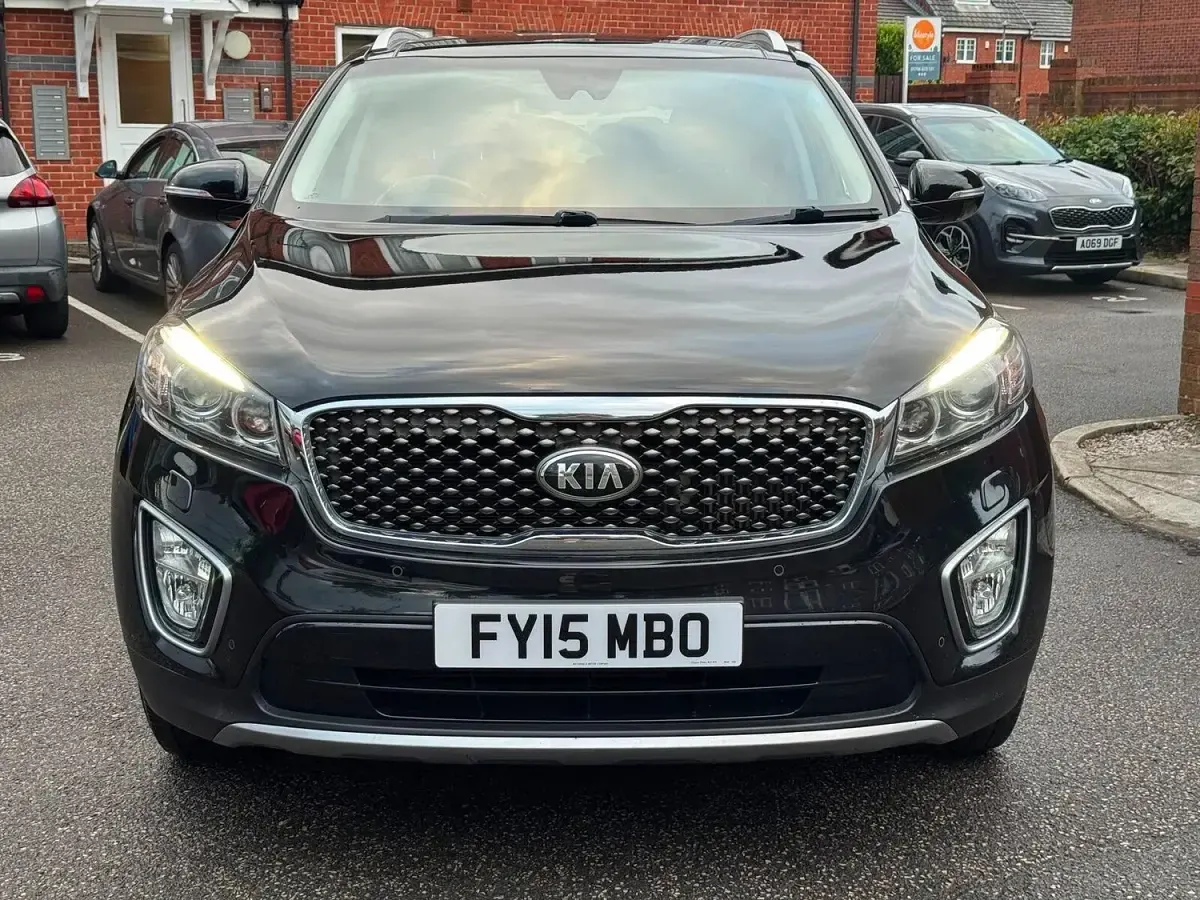 Used Kia Sorento 200 HP (147 kW) 2015 Black SUV