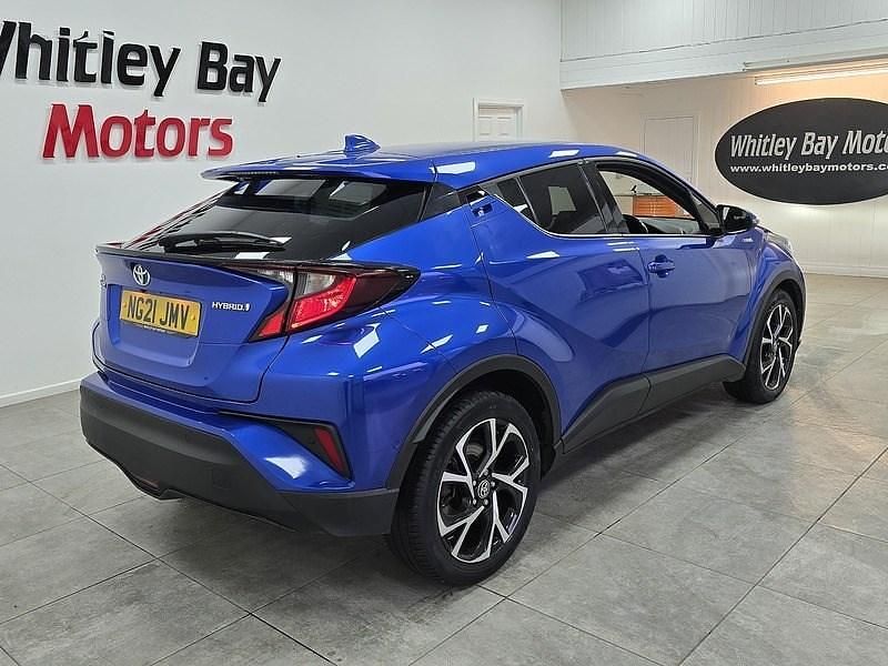Used Toyota C-HR Design 122 HP (89 kW) 2021 Blue SUV