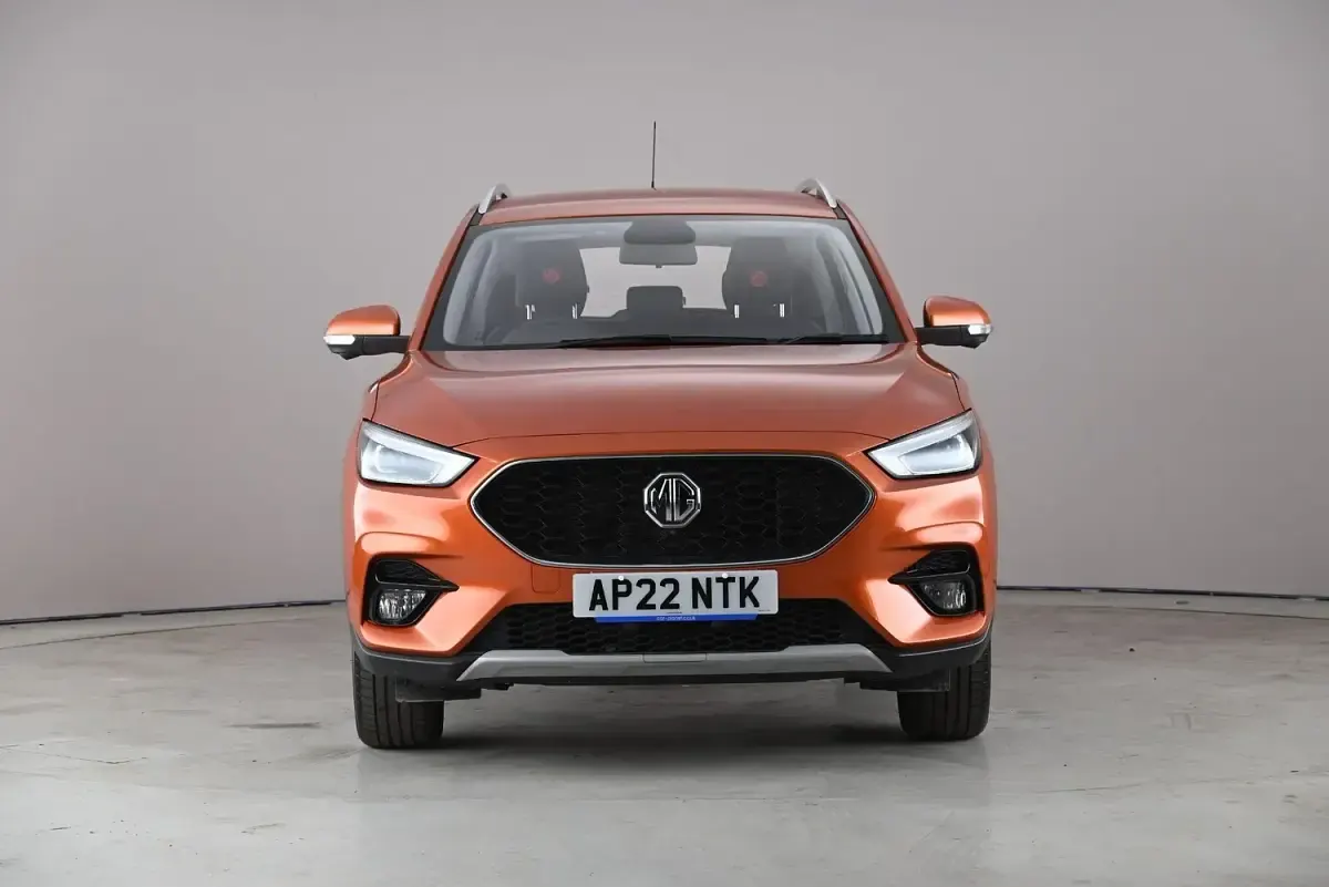 Used MG ZS Exclusive 106 HP (77 kW) 2022 Orange SUV