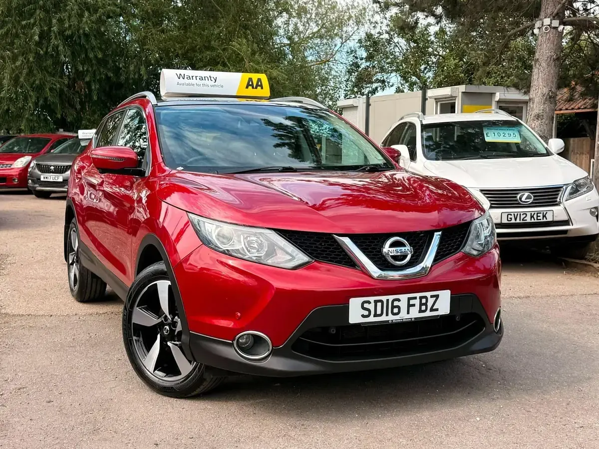 Used Nissan Qashqai N-Connecta 116 HP (85 kW) 2016 SUV