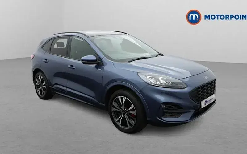 Second-hand Ford Kuga ST-Line X 224 CP (164 kW) 2023 SUV