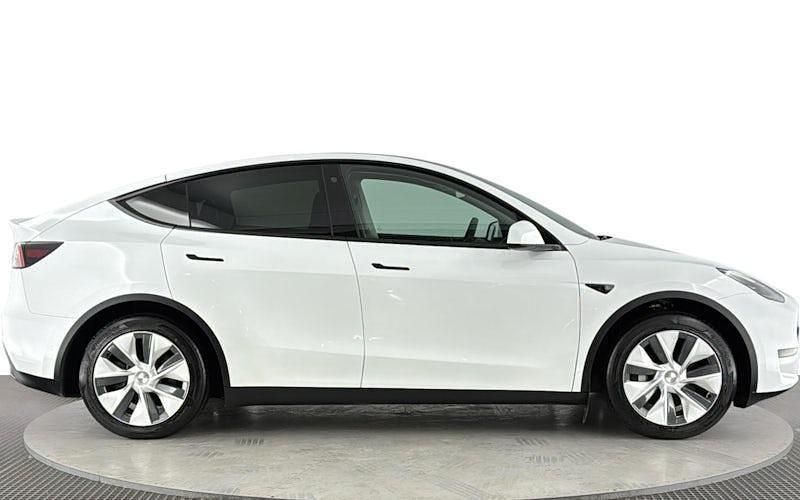 Used Tesla Model Y RWD 254 kW (346 HP) 2023 White SUV