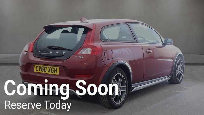 Used Volvo C30 SE 109 HP (80 kW) 2010 Red Hatchback