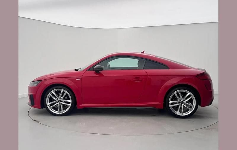 Used Audi TT S-Line 194 HP (142 kW) 2019 Red Coupe