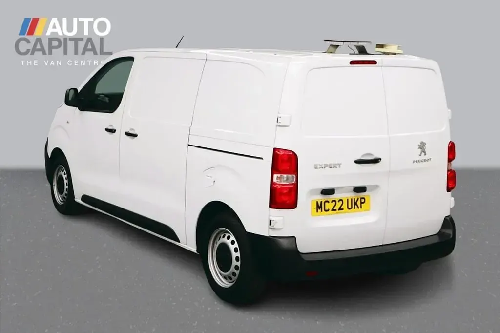 Used Peugeot Expert Premium 100 HP (73 kW) 2022 White Van