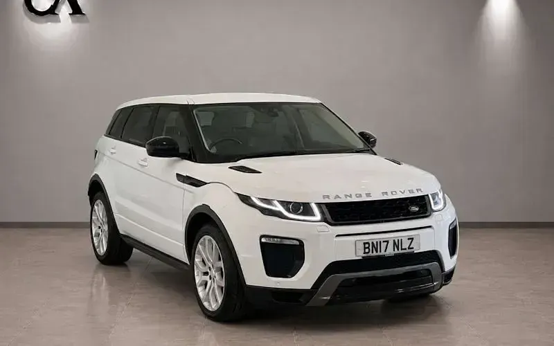 Used Land Rover Range Rover evoque HSE Dynamic 180 HP (132 kW) 2017 Estate