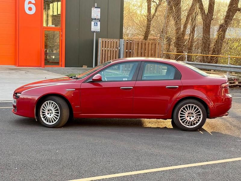 Used Alfa Romeo 159 Lusso 2008 Red Sedan