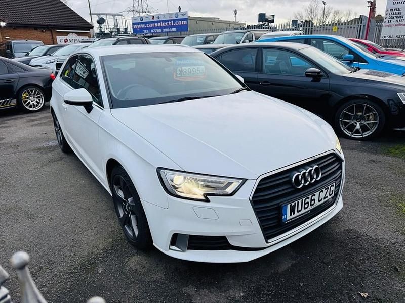 Used Audi A3 Sport 115 HP (84 kW) 2016 White Hatchback