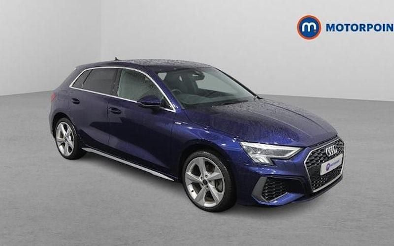 Used Audi A3 Sportback e-tron S-Line 204 HP (150 kW) 2025 Hatchback