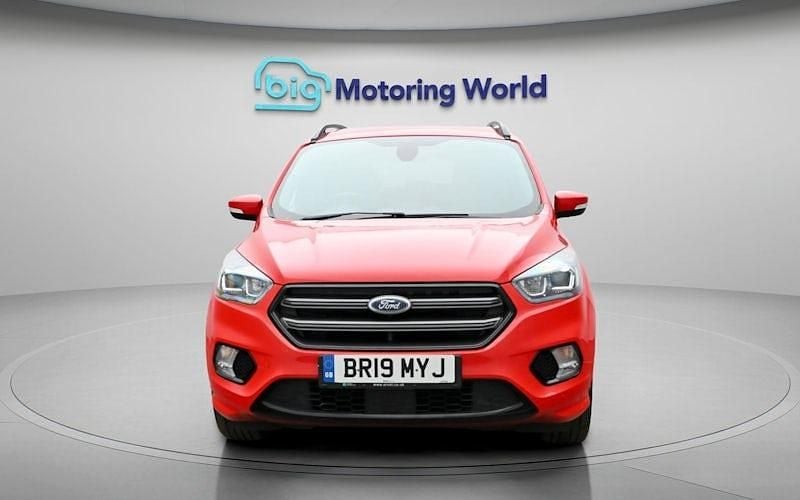 Used Ford Kuga ST-Line 150 HP (110 kW) 2019 Red SUV