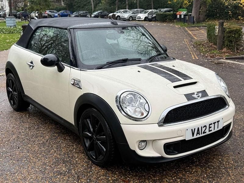 White Used 2012 Mini Cooper S Cabriolet Cabriolet | £5,495 (Fair price) - Image 1/4