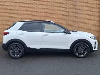 Begagnad Kia Stonic 2019 Vit SUV