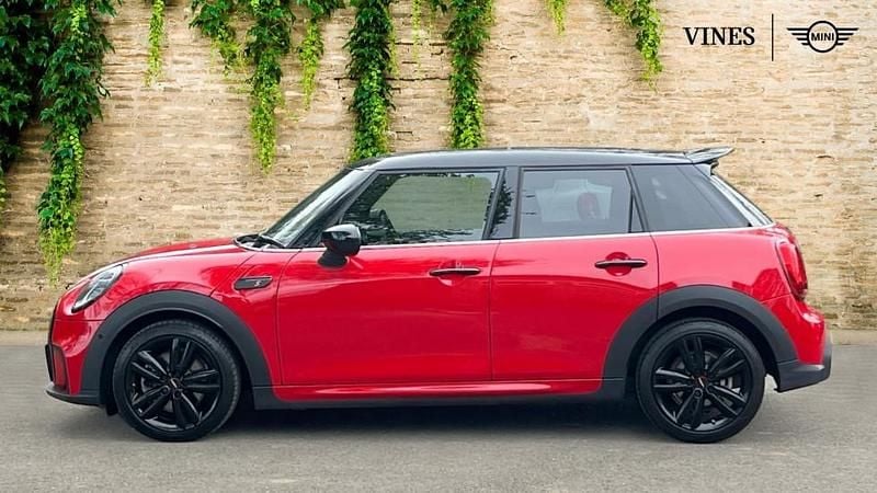 Used Mini Cooper S Hatch 176 HP (129 kW) 2024 Red Hatchback