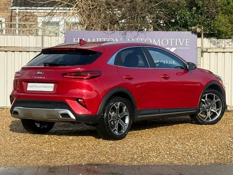 Used Kia XCeed 158 HP (116 kW) 2021 Red SUV