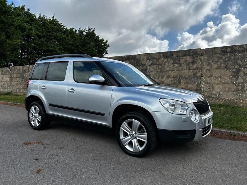 Silver Used 2013 Skoda Yeti SE SUV | £6,995 (Fair price) - Image 1/4