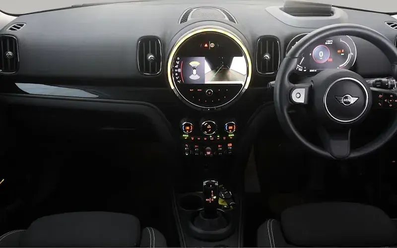 Used Mini Cooper S Countryman Classic 178 HP (130 kW) 2022 Silver SUV